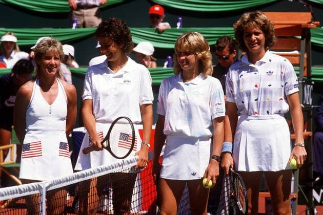 Damendoppel v.li.: Chris Evert und Pam Shriver (beide USA) gegen Steffi Graf und Claudia Kohde Kilsch (beide Deutschland) Tennis Damen Federation Cup 1987, Fed Cup Team, Fedcupteam, Gruppe Vancouver