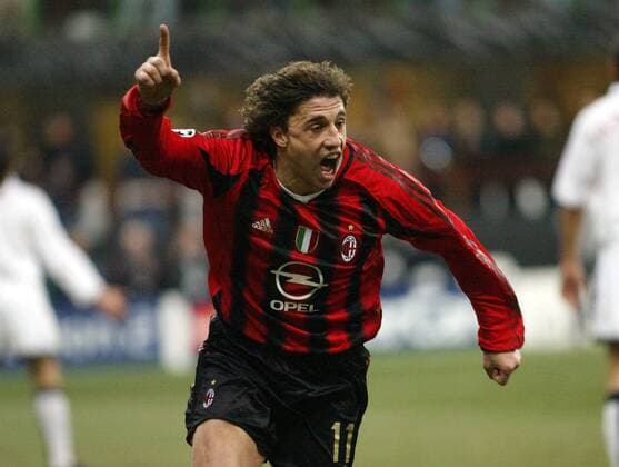 Hernan Crespo (Milan) - Torjubel Fußball EC 1 Herren Champions League 2004 2005, Achtelfinale, AC Mailand, Einzelbild Mailand Freude, Begeisterung,