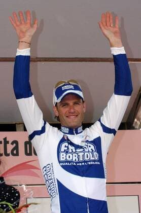 Etappensieger Alessandro Petacchi (Italien Fassa Bortolo) während der Siegerehrung -  Radsport Herren 40. Tirreno Adriatico 2005, Straßenradsport, Straße, Rad, 1. Etappe, Vdig Einzelbild Civitavecchia Freude,