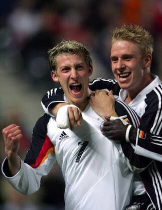 Stefan Kießling (li.) und Mike Hanke (beide Deutschland U21) - Torjubel -  Fußball Länderspiel Herren U 21 Europameisterschaftsqualifikation 2005, Qualifikation, Nationalmannschaft, Nationalteam, Gruppe Hull Freude, Begeisterung,