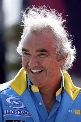 Teamchef Flavio Briatore (Italien Renault) amüsiert sich prächtig Motorsport Herren Großer Preis von San Marino 2005, Formel 1 Weltmeisterschaft, F1, F, GP, WM, Freies Training Porträt Imola Freude,