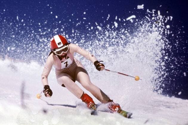 Brigitte Totschnig (Österreich) Alpiner Skilauf OS Winter Damen Olympische Winterspiele Innsbruck 1976, Olympia, Olympiade, Spiele, Ski Alpin, Skisport, Vdia Einzelbild Axamer Lizum Dynamik,