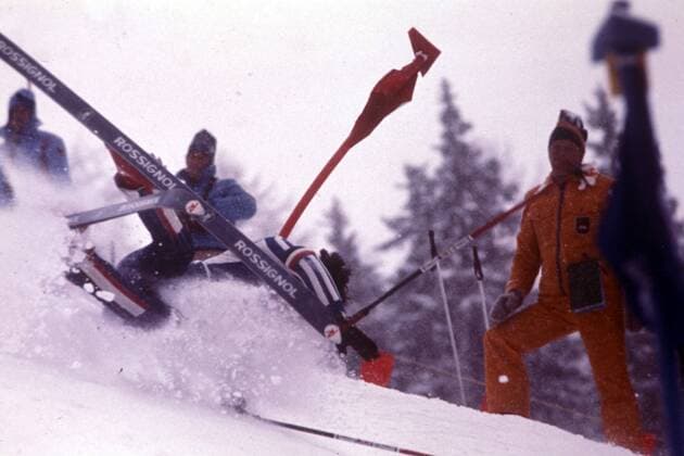 Sturz eines Slalomläufers Alpiner Skilauf OS Winter Herren Olympische Winterspiele Innsbruck 1976, Olympia, Olympiade, Spiele, Ski Alpin, Skisport, Vdia Einzelbild Axamer Lizum