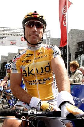 Thomas Liese (Deutschland Akud) Radsport Herren 40. Internationale Rheinland Pfalz Rad Rundfahrt 2005, Rheinlandpfalzrundfahrt, Straßenradsport Einzelbild Straße 3. Etappe Mainz - Worms