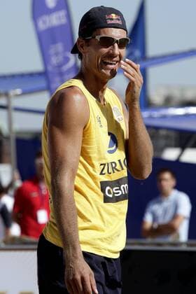 Andreas Scheuerpflug (Deutschland) amüsiert Beachvolleyball Herren Zurich Masters 2005, Beach, Qualifikation Einzelbild Hamburg Freude,