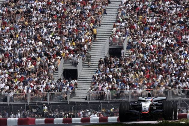 Juan Pablo Montoya (Kolumbien McLaren Mercedes) in seinem Boliden Motorsport Grand Prix Herren Großer Preis von Kanada 2005, Formel 1 Weltmeisterschaft, F1, F, GP, WM, Qualifying Totale Montreal
