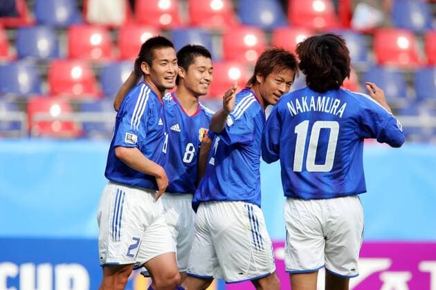 Torjubel Japan v.li.: Akira Kaji, Mitsuo Ogasawara, Takashi Fukunishi und Shunsuke Nakamura -  Fußball Länderspiel Herren Confederations Cup 2005, Confederationscup, Konföderationencup, Konföderationen, Gruppe B, Vdig Gruppe aflo003 Hannover Freude,