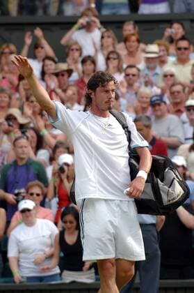 Marat Safin (Rußland) bedankt sich bei den Anhängern Tennis Herren All England Championships 2005, Grand Slam, ATP Tour Einzelbild Wimbledon London