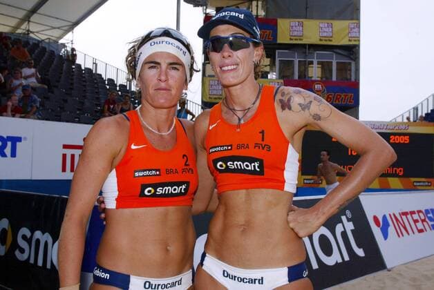 Shelda Kelly Bruno Bede (li.) und Adriana Behar (beide Brasilien) Beachvolleyball WM Damen Swatch FIVB Weltmeisterschaft 2005, Beach, Vdig Gruppe Berlin