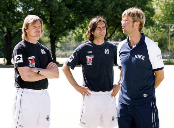 Das Mainzer Trainergespann v.li.: Torwarttrainer Stephan Kuhnert, Co Trainer Zeljko Buvac und Trainer Jürgen Klopp Fußball 1. BL Herren Saisonvorbereitung 2005 2006, FSV Mainz 05, Vorbereitung, Training, Trainingsauftakt Gruppe Mainz