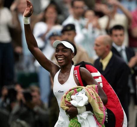 Venus Williams (USA) - Schlussjubel Tennis Damen All England Championships 2005, Grand Slam, WTA Tour Einzelbild Wimbledon London Freude,