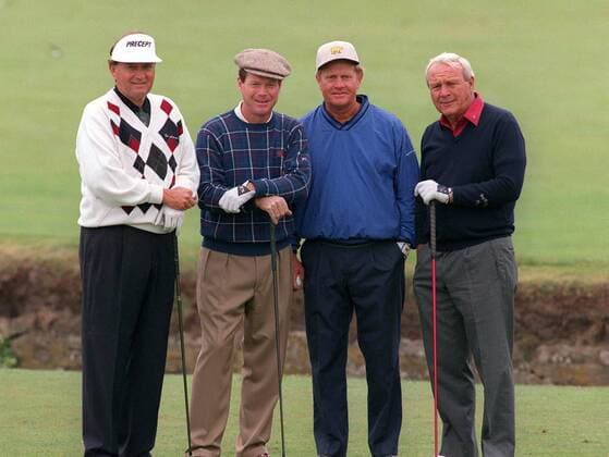 Golflegenden unter sich, v.li.: Ray Floyd, Tom Watson, Jack Nicklaus und Arnold Palmer (alle USA) Golf Herren British Open Championship 1995, PGA European Tour, TPC of Europe, Golfen, Vdia, Gruppe St. Andrews