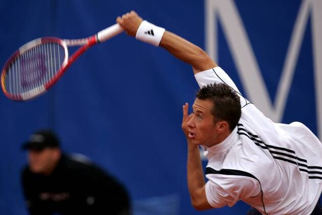 Philipp Kohlschreiber (Deutschland) - Aufschlag Tennis Herren Mercedes Cup 2005, Weißenhof, ATP Tour, Vdig Einzelbild Weissenhof Stuttgart