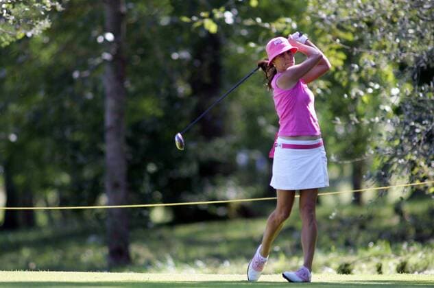 Patricia Meunier Lebouc (Frankreich) schaut ihrem Schlag hinterher Golf Damen Evian Masters 2005, LPGA Tour, Frauengolf, Frauen, Golfen Einzelbild pan10229 Evian les Bains  