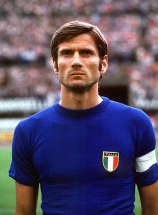 Giacinto Facchetti (Italien) -  Fußball WM Herren Weltmeisterschaft 1974, Nationalmannschaft, Nationalteam, Nationaltrikot, Länderspiel, Gruppe 4 Porträt Stuttgart