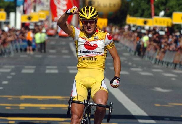 Constantino Zaballa (Spanien Saunier Duval Prodir) gewinnt die Clasica San Sebastian 2005 -  Radsport Herren Clasica San Sebastian 2005, Classica, ProTour, Straßenradsport, Straße, Rad Einzelbild San Sebastian Begeisterung, Freude,