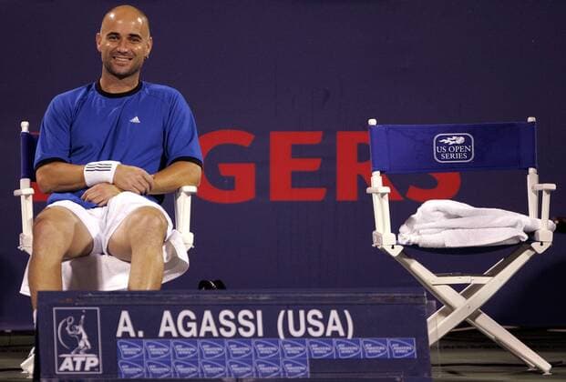 Andre Agassi (USA) entspannt während einer Spielpause - (Icon4110235) Tennis Herren Rogers Cup 2005, Masters Series, ATP Tour Einzelbild Montreal Freude EDITORIAL USE ONLY
