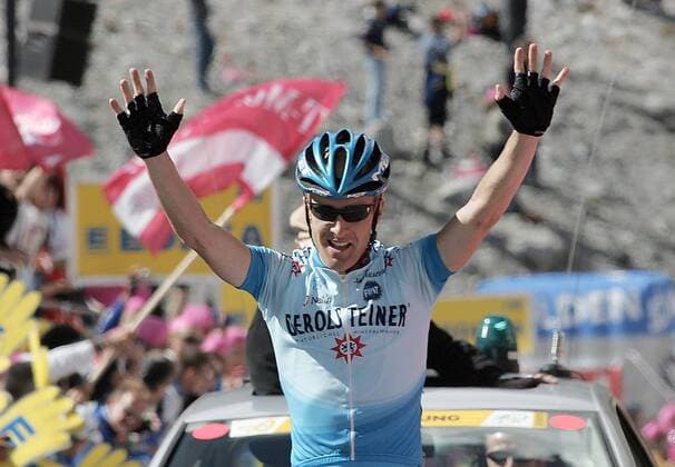 Sieger Levi Leipheimer (USA Gerolsteiner) jubelt - er gewinnt die 4. Etappe der Deutschland Tour 2005 Radsport Herren Deutschland Tour 2005, Straßenradsport, Straße, Rad, Deutschlandtour, Rundfahrt, ProTour Einzelbild 4. Etappe Kufstein - Sölden Freude,