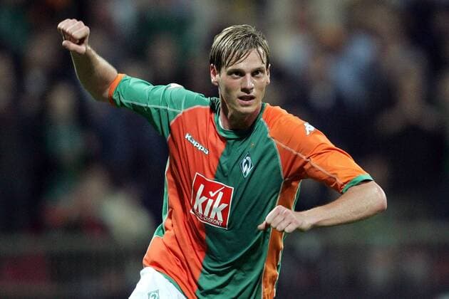 Tim Borowski (Bremen) - Torjubel Fußball EC 1 Herren Champions League Qualifikation 2005 2006, SV Werder Bremen Einzelbild Bremen Freude,
