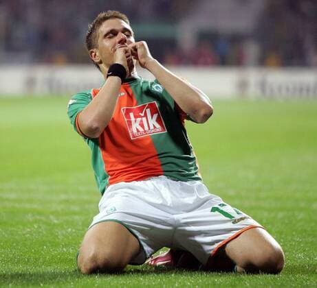 Ivan Klasnic (Bremen) - Torjubel Fußball EC 1 Herren Champions League Qualifikation 2005 2006, SV Werder Bremen Einzelbild Bremen Glück Begeisterung, Freude,