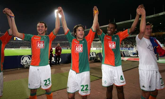 Schlussjubel Bremen, v.li.: Jelle van Damme, Torsten Frings, Naldo und Jurica Vranjes Fußball EC 1 Herren Champions League Qualifikation 2005 2006, SV Werder Bremen Gruppe Bremen Begeisterung, Freude,
