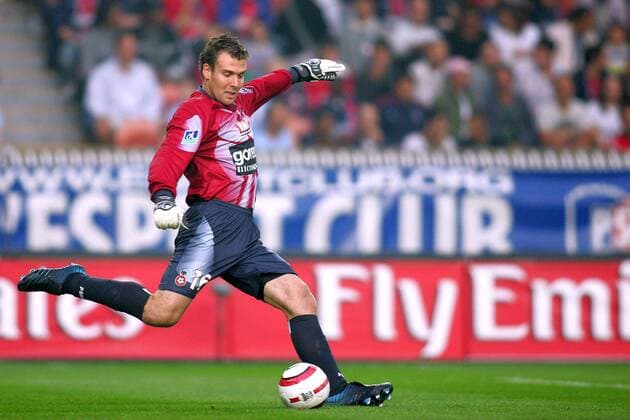 Torwart Damien Gregorini (Nizza) - Abstoß Fußball Herren Ligue Une 2005 2006, 1. Französische Liga, OGC Nice, Vdig Einzelbild pan10606 Paris Dynamik,  