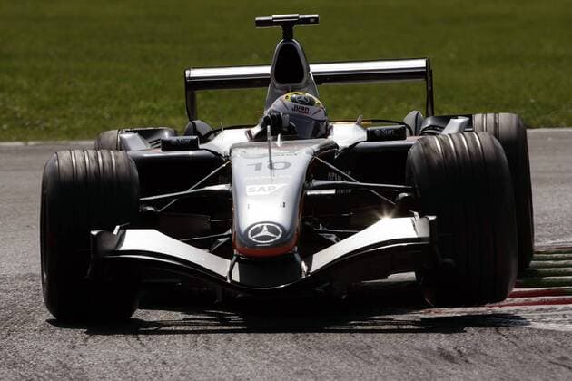 Juan Pablo Montoya (Kolumbien McLaren Mercedes) in seinem Boliden Motorsport Grand Prix Herren Großer Preis von Italien 2005, Formel 1 Weltmeisterschaft, F1, F, GP, WM Einzelbild Monza Dynamik,