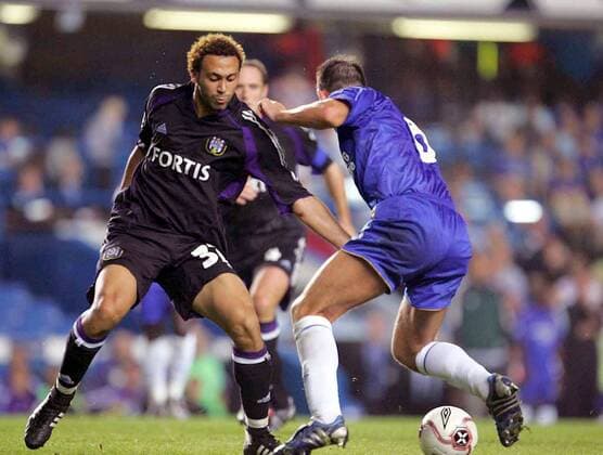 Anthony Vanden Borre (Anderlecht, li.) gegen Frank Lampard (Chelsea) -  Fußball EC 1 Herren Champions League 2005 2006, Chelsea FC London - RSC Anderlecht 1:0 Gruppe London Dynamik,