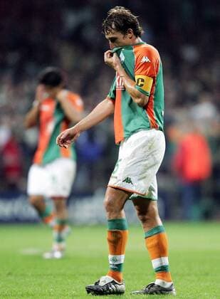 Frank Baumann (Bremen) enttäuscht Fußball EC 1 Herren Champions League 2005 2006, SV Werder Bremen Einzelbild Bremen Enttäuschung,