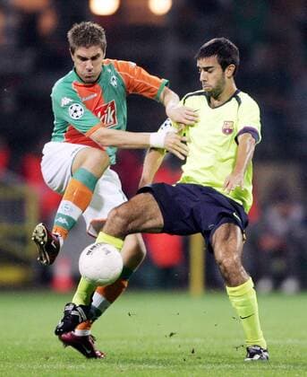 Oleguer Presas Renom (FC Barcelona, re.) gegen Ivan Klasnic (Bremen) Fußball EC 1 Herren Champions League 2005 2006, SV Werder Bremen - FC Barcelona 0:2, Barca Gruppe Bremen Dynamik, Kampf,
