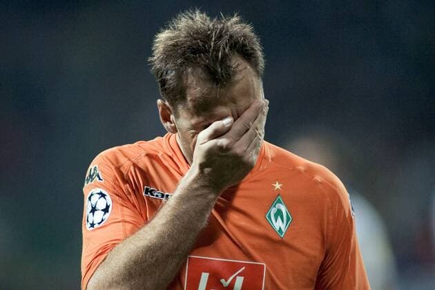 Torwart Andreas Reinke (Bremen) verzweifelt Fußball EC 1 Herren Champions League 2005 2006, SV Werder Bremen Einzelbild Bremen Enttäuschung, Verzweiflung,