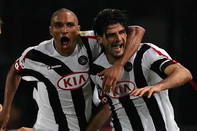 Vincenzo Iaquinta (re.) und Jose Vidigal (beide Udine) - Torjubel Fußball EC 1 Herren Champions League 2005 2006, Udinese Calcio, Serie A, 1. Italienische Liga, Gruppe Udine Freude, Begeisterung,