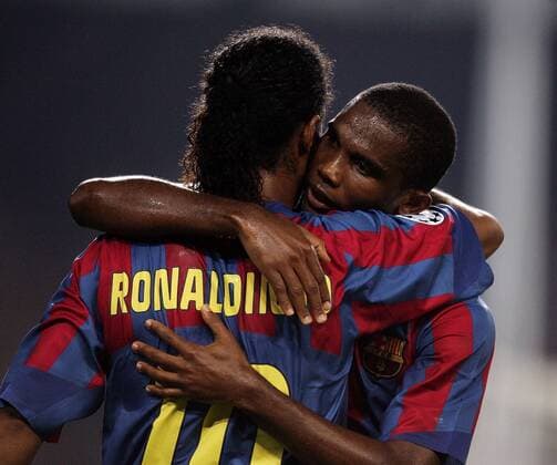 Ronaldinho (li.) und Samuel Etoo (beide FC Barcelona) - Torjubel -  Fußball EC 1 Herren Champions League 2005 2006, FC Barcelona, Barca Gruppe Barcelona Freude,