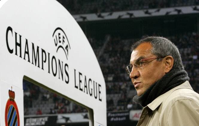 Trainer Felix Magath (Bayern) vor dem UEFA Champions League Spiel gegen den FC Brügge Fußball EC 1 Herren Champions League 2005 2006, FC Bayern München - Club Brügge KV 1:0 Einzelbild München Nachdenklichkeit,