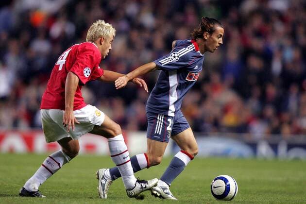 Joao Pereira (Benfica, re.) gegen Alan Smith (Manchester United) Fußball EC 1 Herren Champions League 2005 2006, ManU, Manchester United - Benfica Lissabon 2:1 Gruppe pan10945 Manchester Dynamik,  