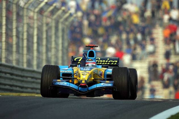 Fernando Alonso (Spanien Renault) in seinem Boliden Motorsport Grand Prix Herren Großer Preis von China 2005, Formel 1 Weltmeisterschaft, F1, F, GP, WM, Einzelbild Shanghai