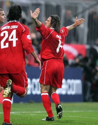 Martin Demichelis (re.) - Torjubel, angelaufen kommt Roque Santa Cruz (beide Bayern) Fußball EC 1 Herren Champions League 2005 2006, FC Bayern München, Gruppe München Freude, Begeisterung,