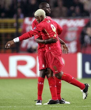 Djibril Cisse (re.) und Djimi Traore (beide Liverpool) - Torjubel - EDITORIAL USE ONLY. No use with unauthorised audio, video, data, fixture lists, club league logos or live services. Online in-match use limited to 120 images, no video emulation. No use in betting, games or single club league player publications. Fußball EC 1 Herren Champions League 2005 2006, FC Liverpool Gruppe Brüssel Freude,