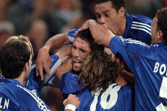 Torjubel Schalke mit v.li.: Lincoln, Kevin Kuranyi und Dario Rodriguez Fußball EC 1 Herren Champions League 2005 2006, FC Schalke 04 Gruppe Gelsenkirchen Begeisterung, Freude,