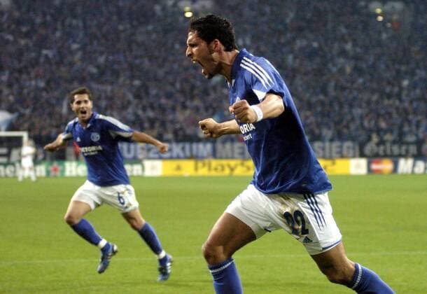Kevin Kuranyi (Schalke) - Torjubel Fußball EC 1 Herren Champions League 2005 2006, FC Schalke 04 - Fenerbahce Istanbul 2:0 Einzelbild Gelsenkirchen Begeisterung, Freude,