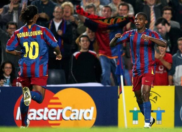 Samuel Etoo (re.) und Ronaldinho (beide Barcelona) - Torjubel Fußball EC 1 Herren Champions League 2005 2006, FC Barcelona, Barca Gruppe pan11335 Barcelona Freude,  