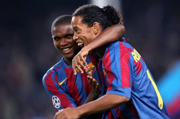 Ronaldinho (re.) und Samuel Etoo (beide Barcelona) - Torjubel Fußball EC 1 Herren Champions League 2005 2006, FC Barcelona, Barca Gruppe pan11335 Barcelona Freude,  