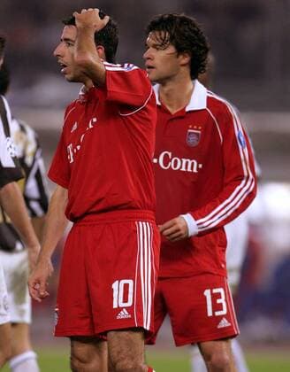 Roy Makaay (li.) und Michael Ballack (beide Bayern) Fußball EC 1 Herren Champions League 2005 2006, FC Bayern München Gruppe Turin