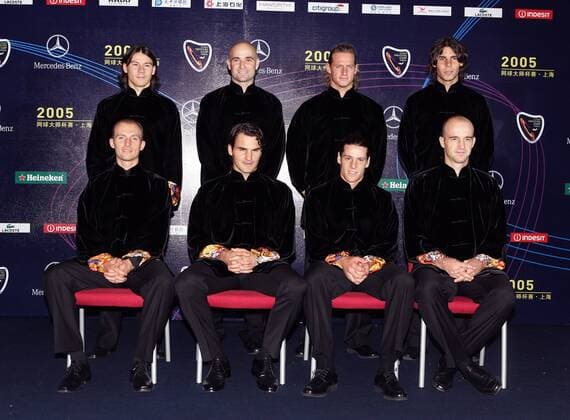 Die Teilnehmer des ATP Masters Cup 2005, hi.v.li.: Guillermo Coria (Argentinien), Andre Agassi (USA), David Nalbandian (Argentinien) und Rafael Nadal (Spanien); vorn: Nikolay Davydenko (Rußland), Roger Federer (Schweiz), Gaston Gaudio (Argentinien) und... Tennis WM Herren Masters Cup Shanghai 2005, ATP Weltmeisterschaft Gruppe Shanghai