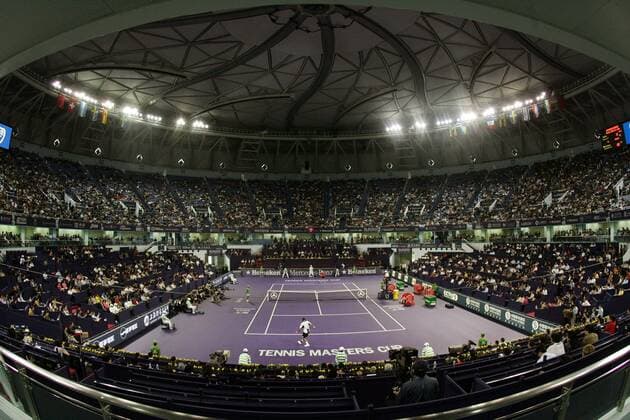 Innenansicht des Qi Zhong Stadium in Shanghai, Austragungsstätte der ATP Weltmeisterschaft 2005 Tennis WM Herren Masters Cup Shanghai 2005, ATP Weltmeisterschaft Totale Qizhong Stadium Shanghai