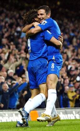 Frank Lampard (re.) und Hernan Crespo (beide Chelsea) - Torjubel -  Fußball Herren English Premier League 2005 2006, 1. Englische Liga, Chelsea FC London Gruppe London Freude,