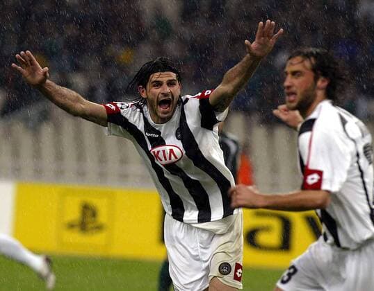 Torschütze Vincenzo Iaquinta (Udine) jubelt -  Fußball EC 1 Herren Champions League 2005 2006, Udinese Calcio Einzelbild Athen Freude, Begeisterung,