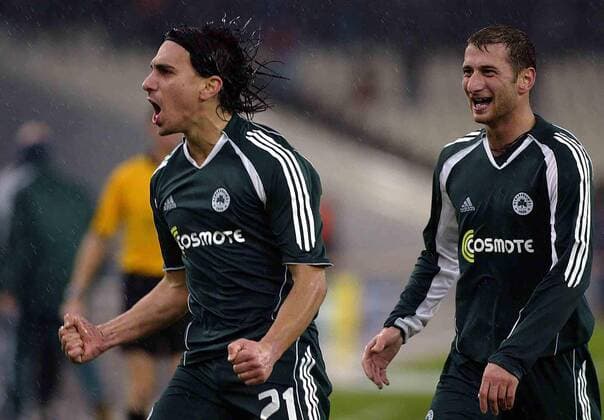 Torschütze Costas Charalambides (li.) und Dimitris Papadopoulos (beide Panathinaikos) jubeln -  Fußball EC 1 Herren Champions League 2005 2006, Panathinaikos Gruppe Athen Freude, Begeisterung,