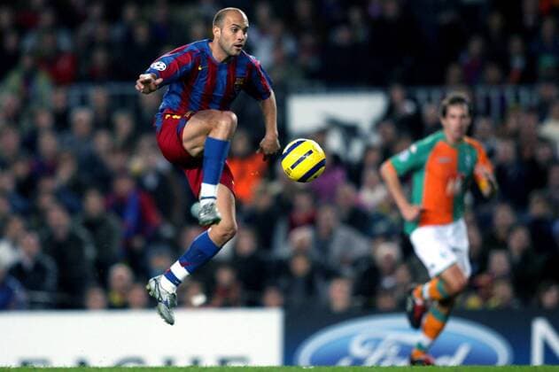 Gabri (FC Barcelona) - Ballannahme Fußball EC 1 Herren Champions League 2005 2006, Barca - SV Werder Bremen 3:1 Einzelbild pan11536 Barcelona Dynamik,  