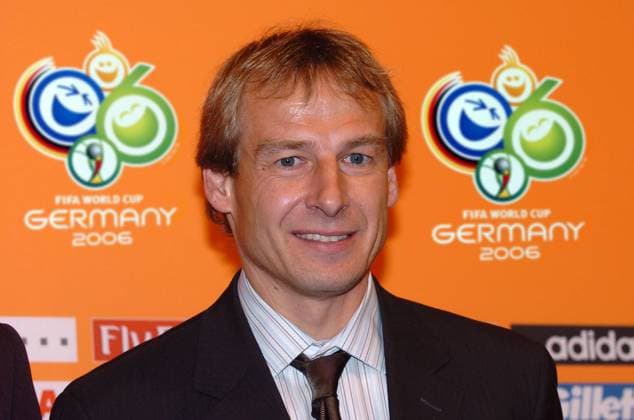Bundestrainer Jürgen Klinsmann (Deutschland) zufrieden Fußball WM Herren Gruppenauslosung 2005, Weltmeisterschaft 2006, Auslosung, Endrundenauslosung, Gruppen, Ziehung Porträt Leipzig